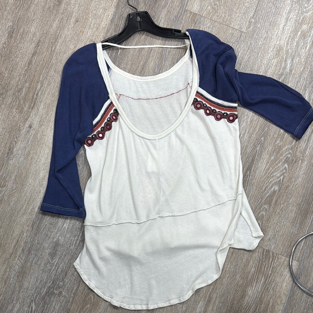 Free People White and Red Raglan 3/4 Sleeve Asymmetrical Blouse NWT
